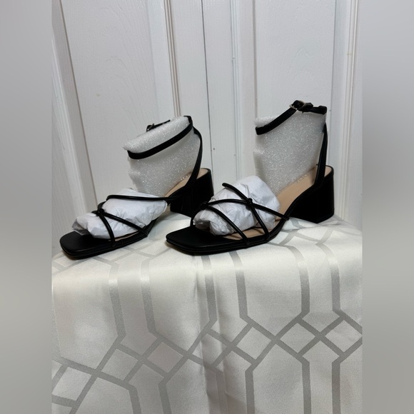 Soda Black Strappy Block Heels - Picture 4 of 9